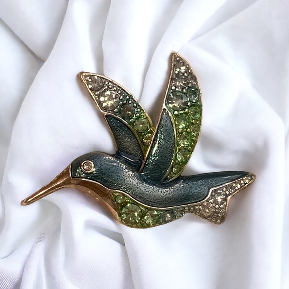 Liz Claiborne Jewelry - Liz Claiborne Enameled Rhinestone Hummingbird Pin